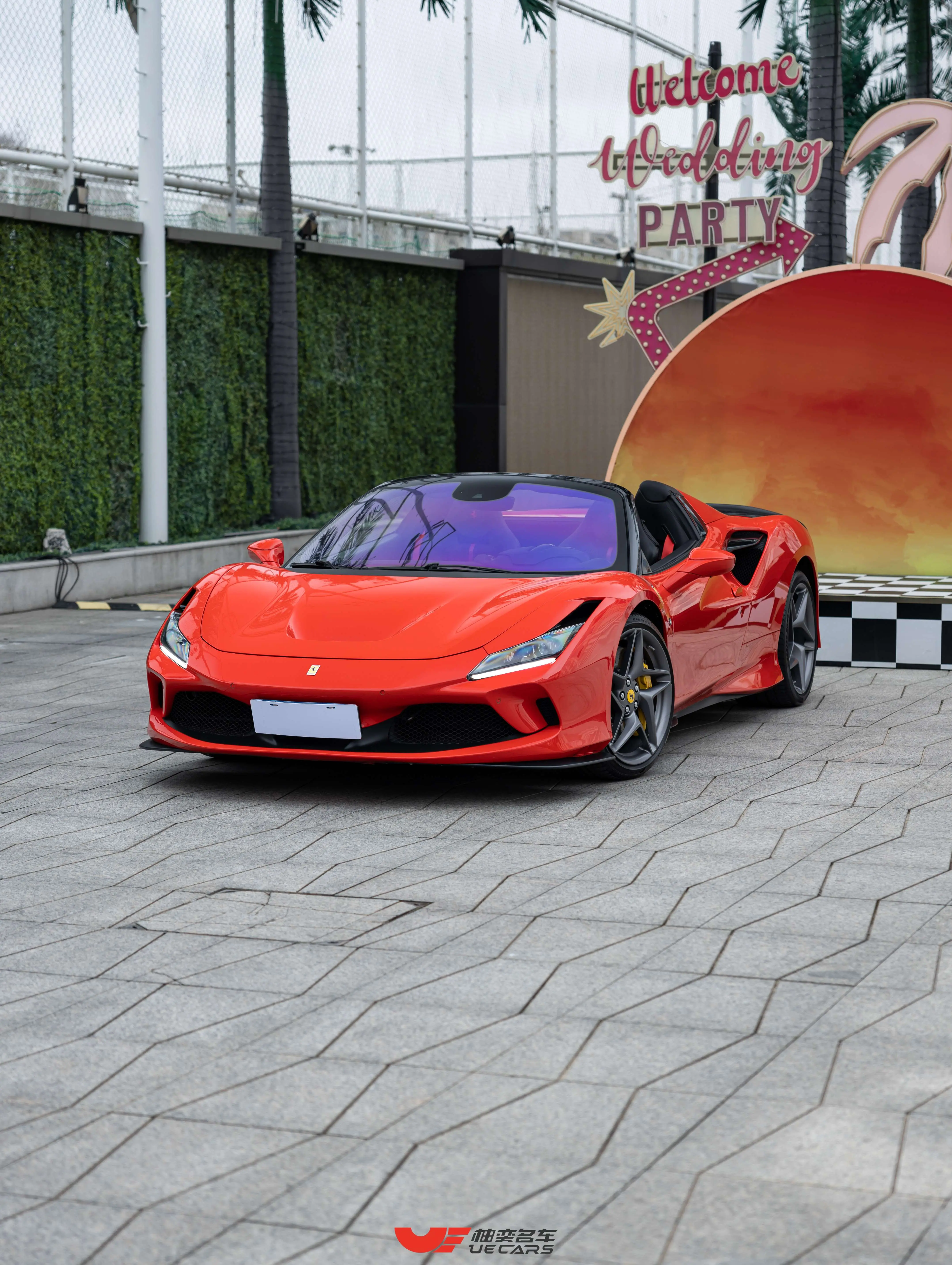 Ferrari F8  из Китая