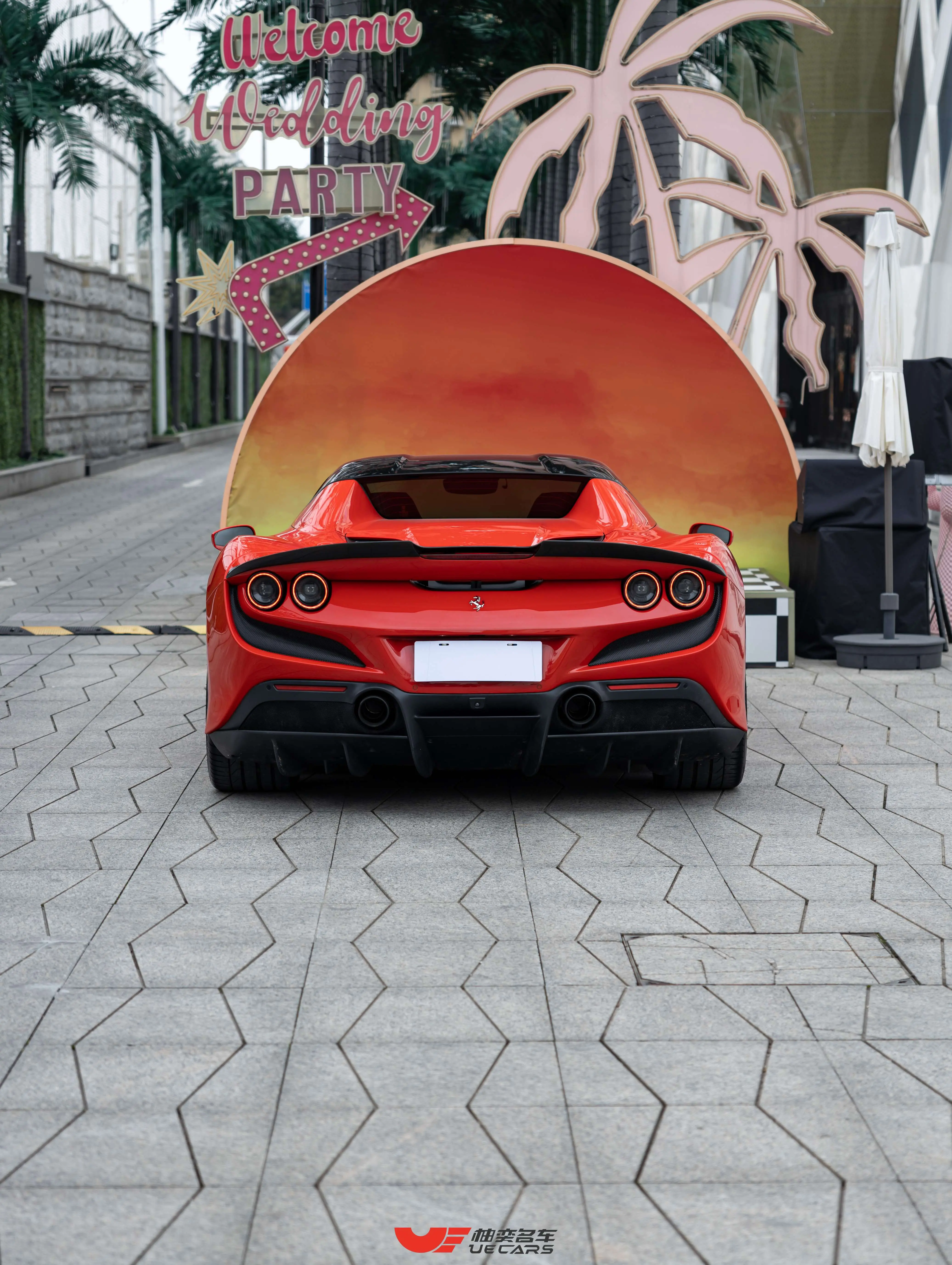 Ferrari F8  из Китая
