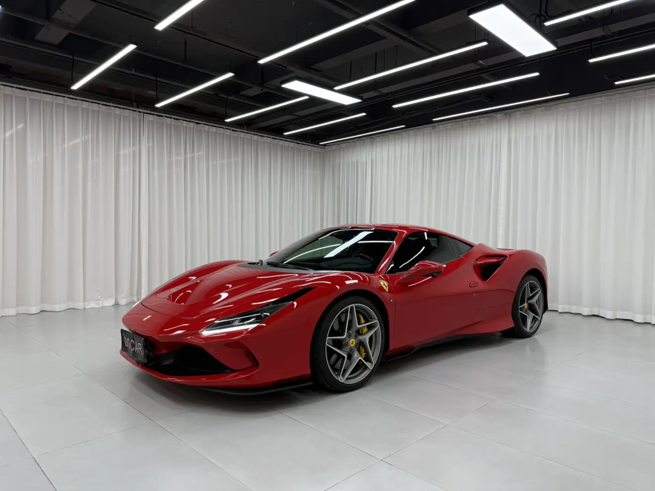 Ferrari F8  из Китая