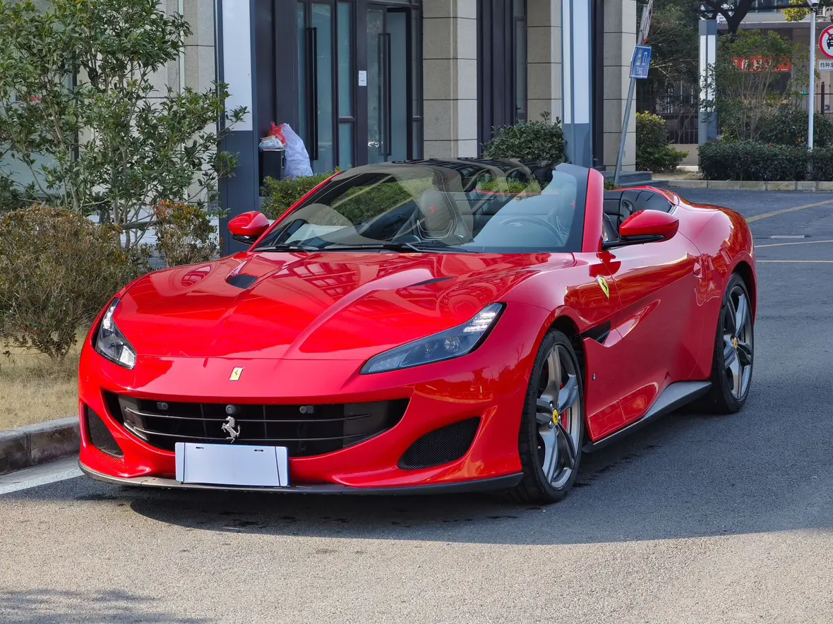 Ferrari Portofino  из Китая