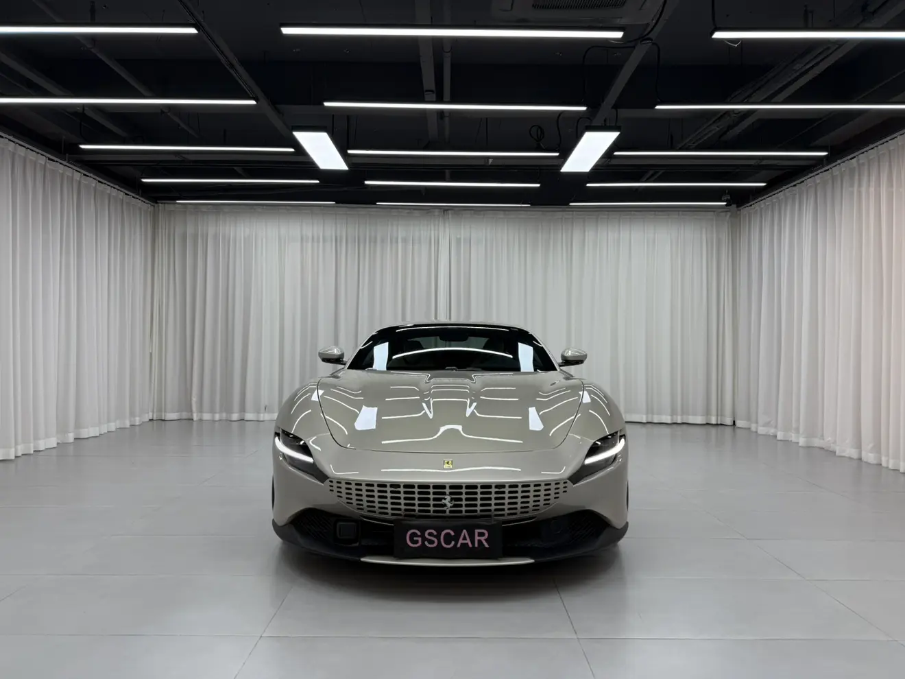 Ferrari Roma  из Китая