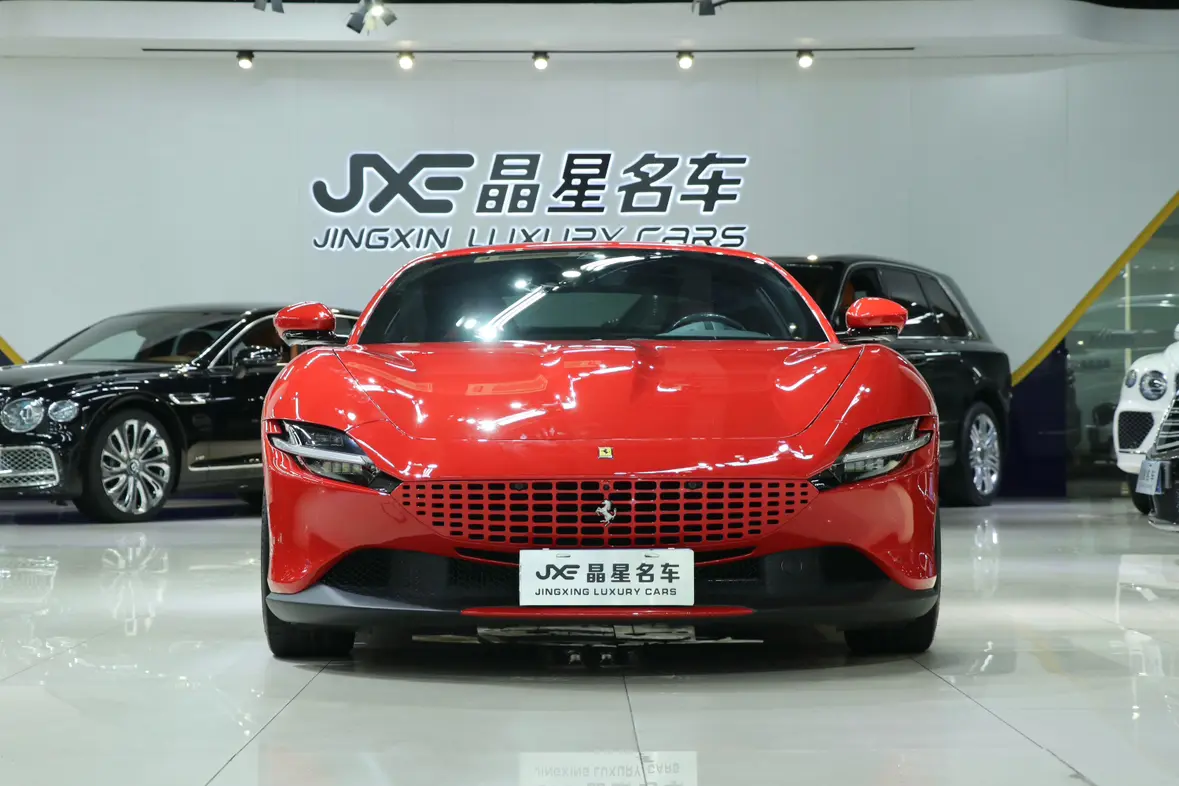 Ferrari Roma  из Китая