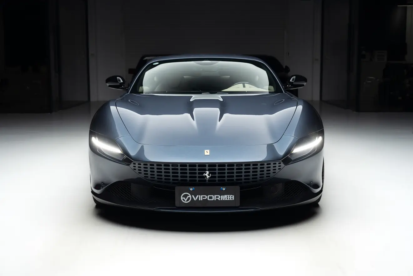 Ferrari Roma  из Китая