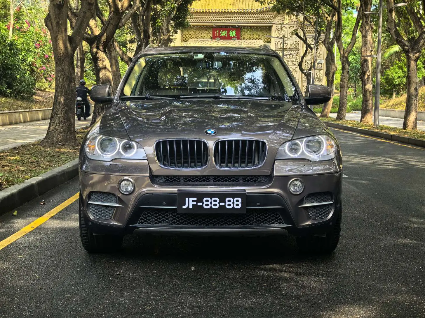 BMW X5  из Китая