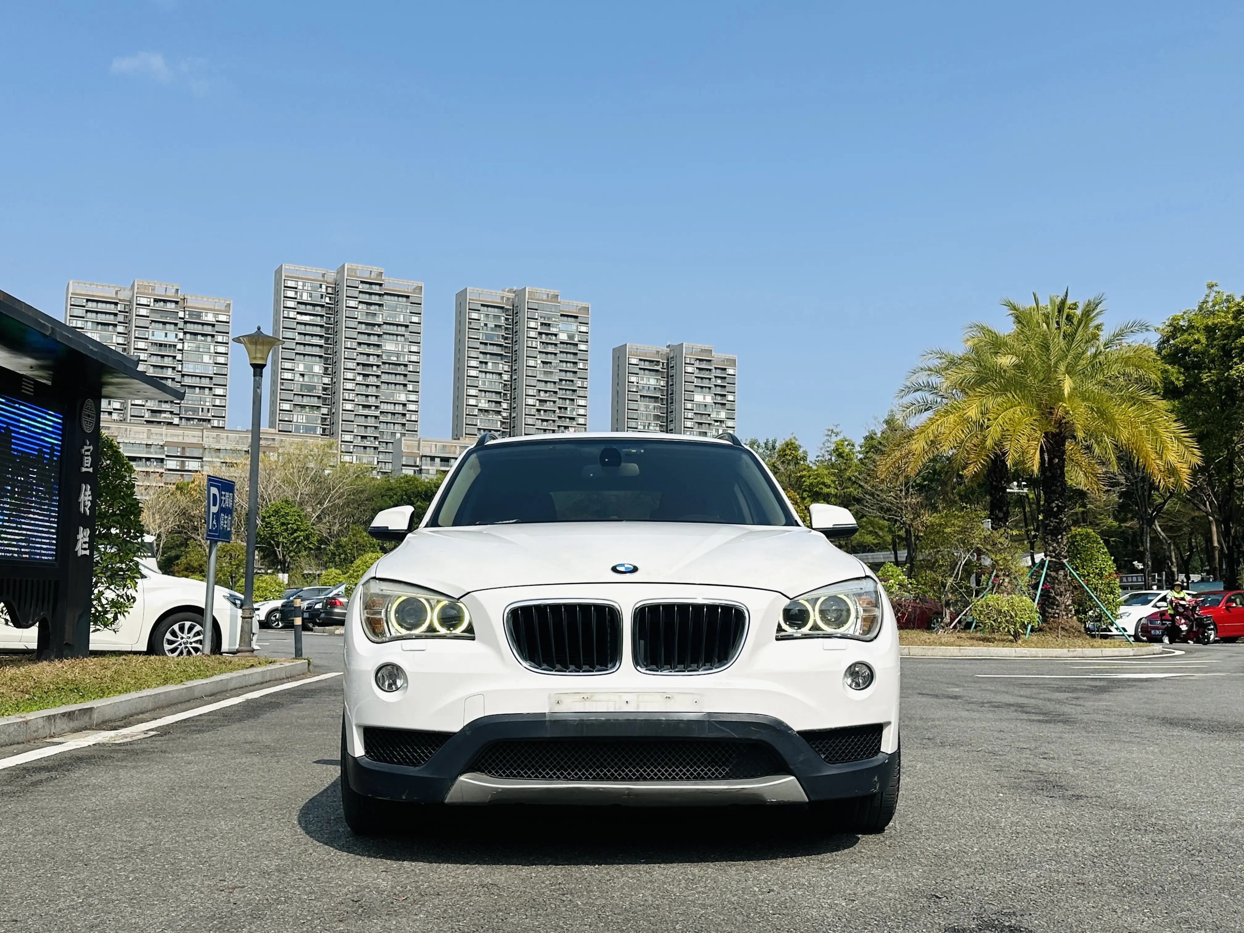 BMW X1  из Китая