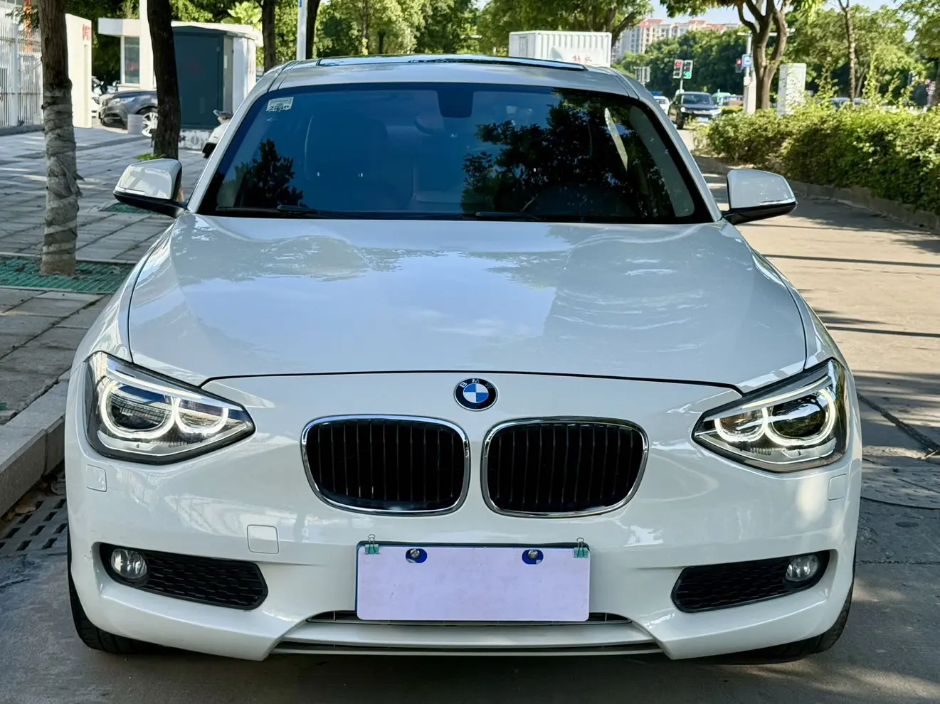 BMW 1 Series  из Китая