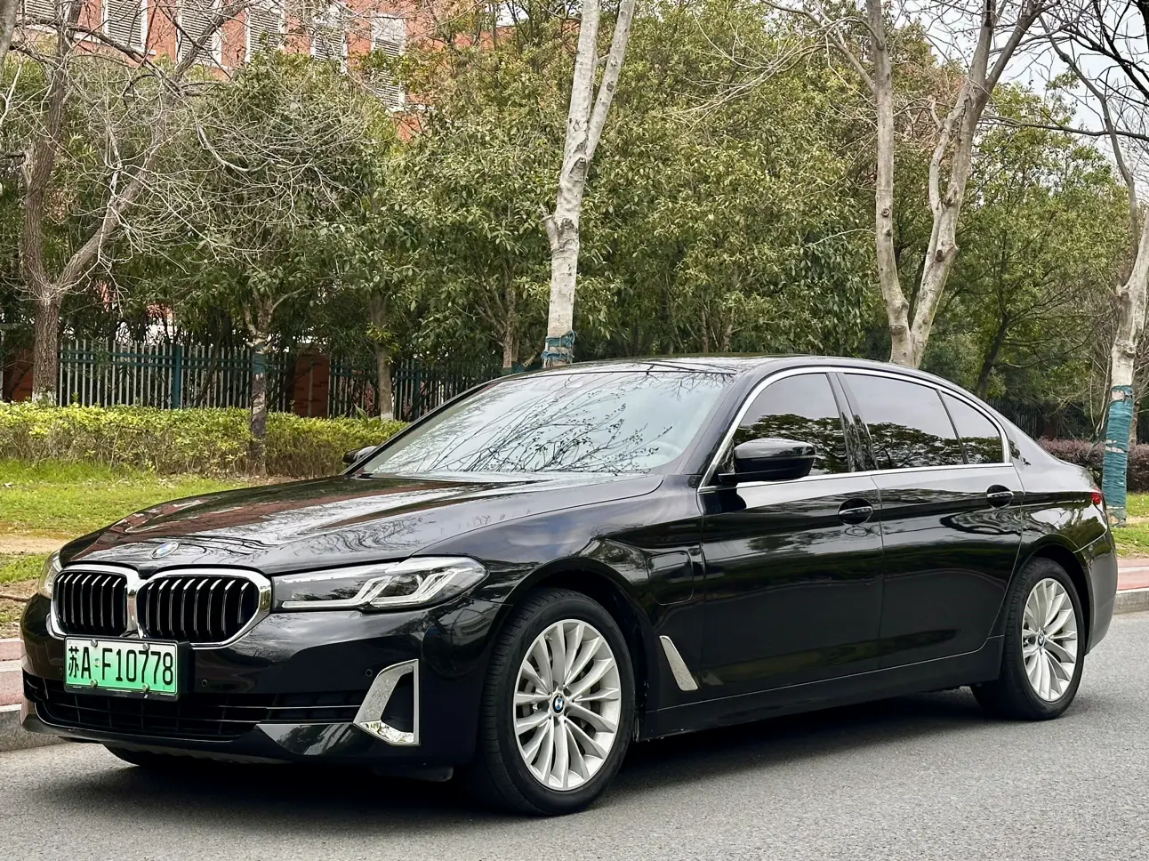 BMW 5 Series PHEV