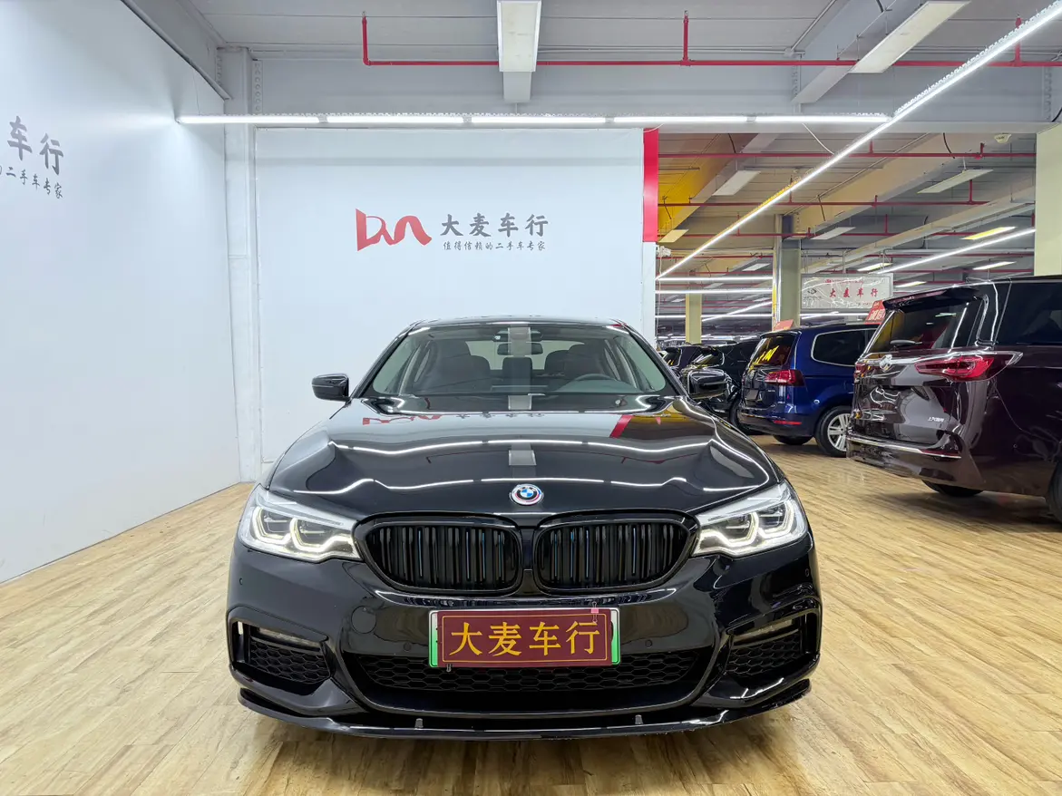 BMW 5 Series PHEV  из Китая