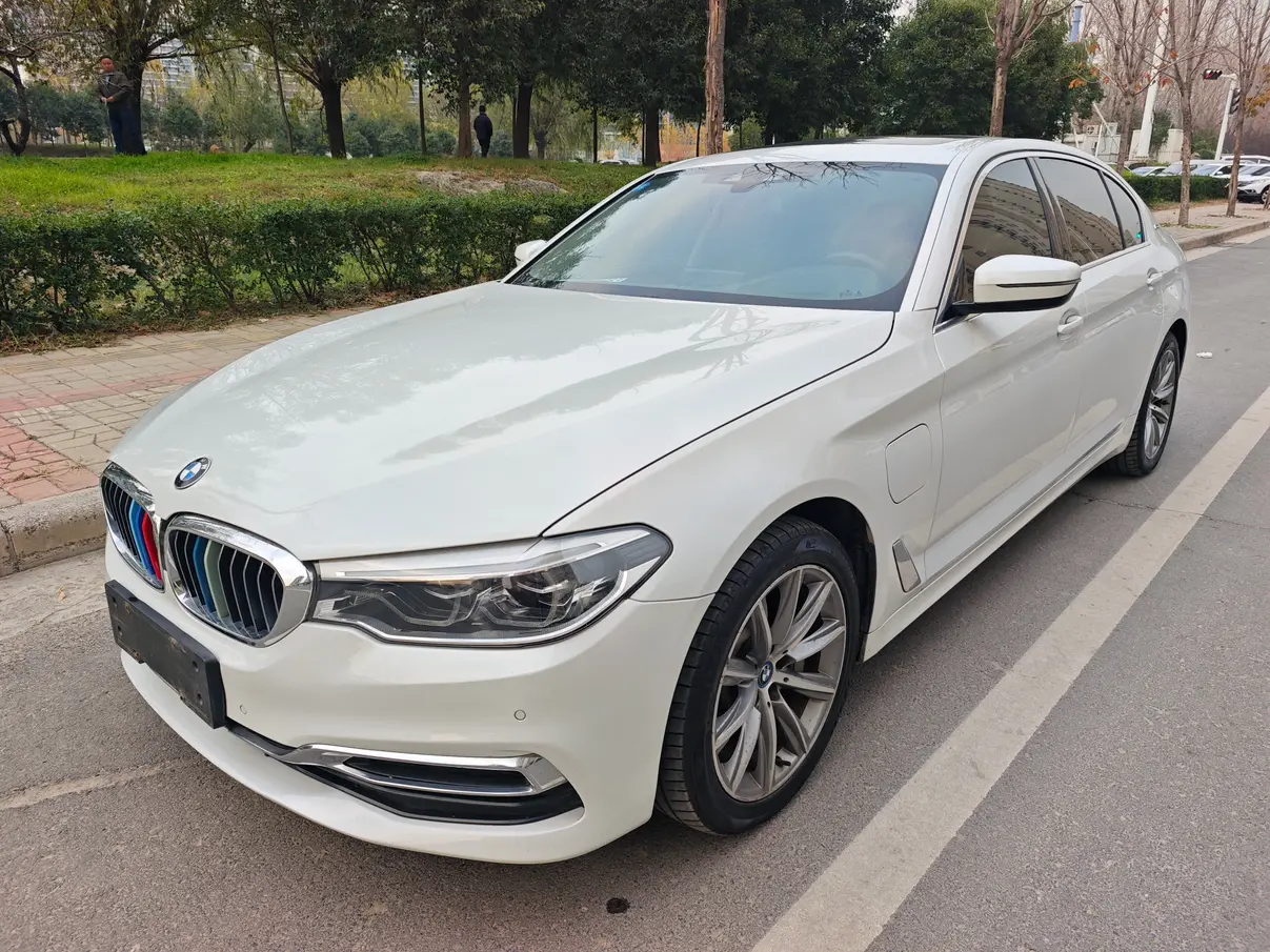 BMW 5 Series PHEV  из Китая