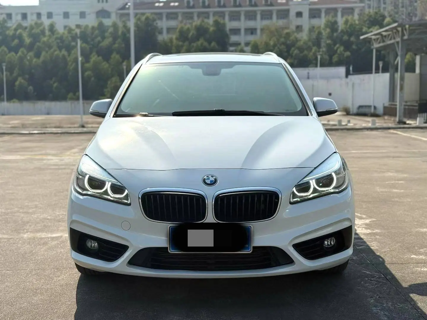 BMW 2 Series Gran Tourer  из Китая
