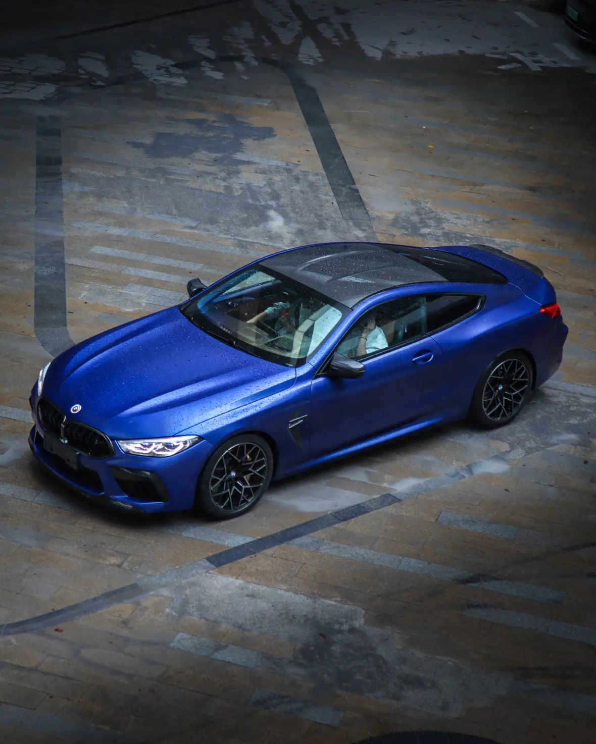 BMW M8  из Китая