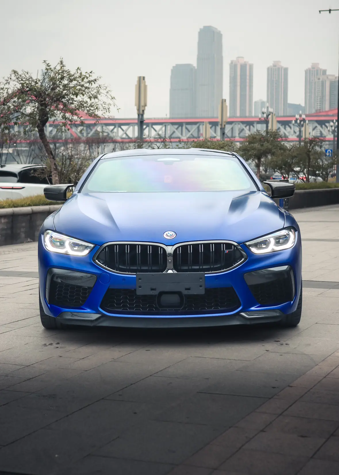 BMW M8  из Китая