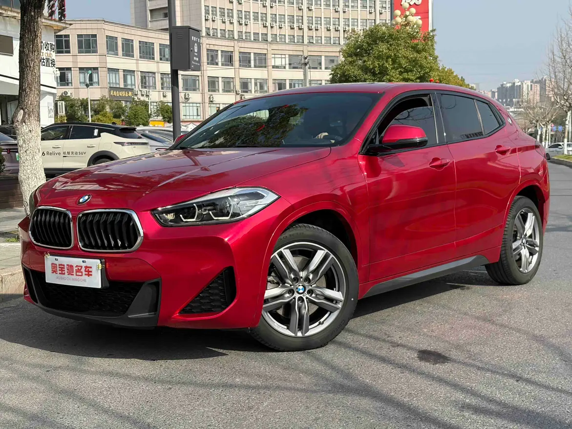 BMW X2