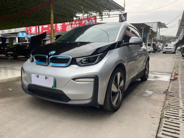 BMW i3  из Китая