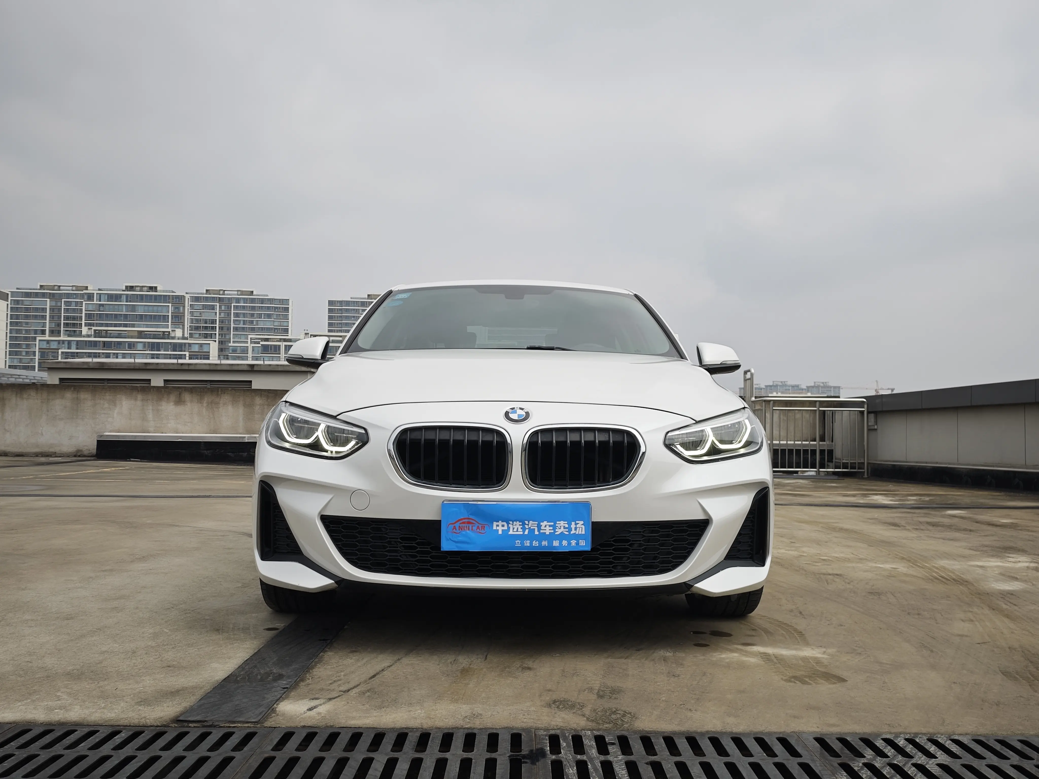 BMW 1 Series  из Китая