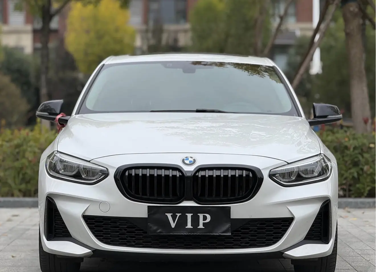 BMW 1 Series  из Китая