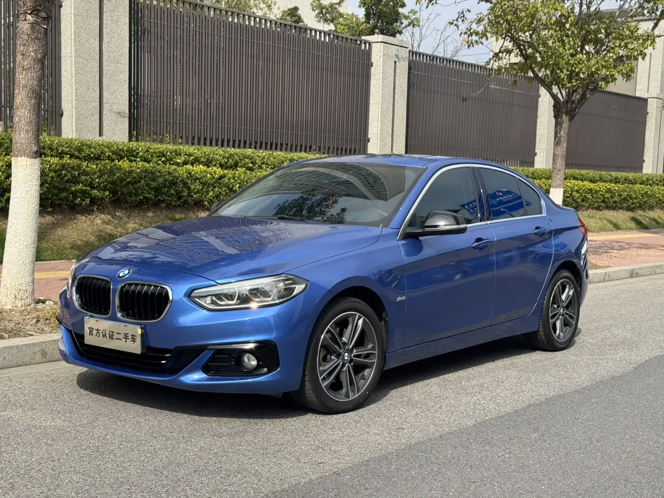 BMW 1 Series  из Китая