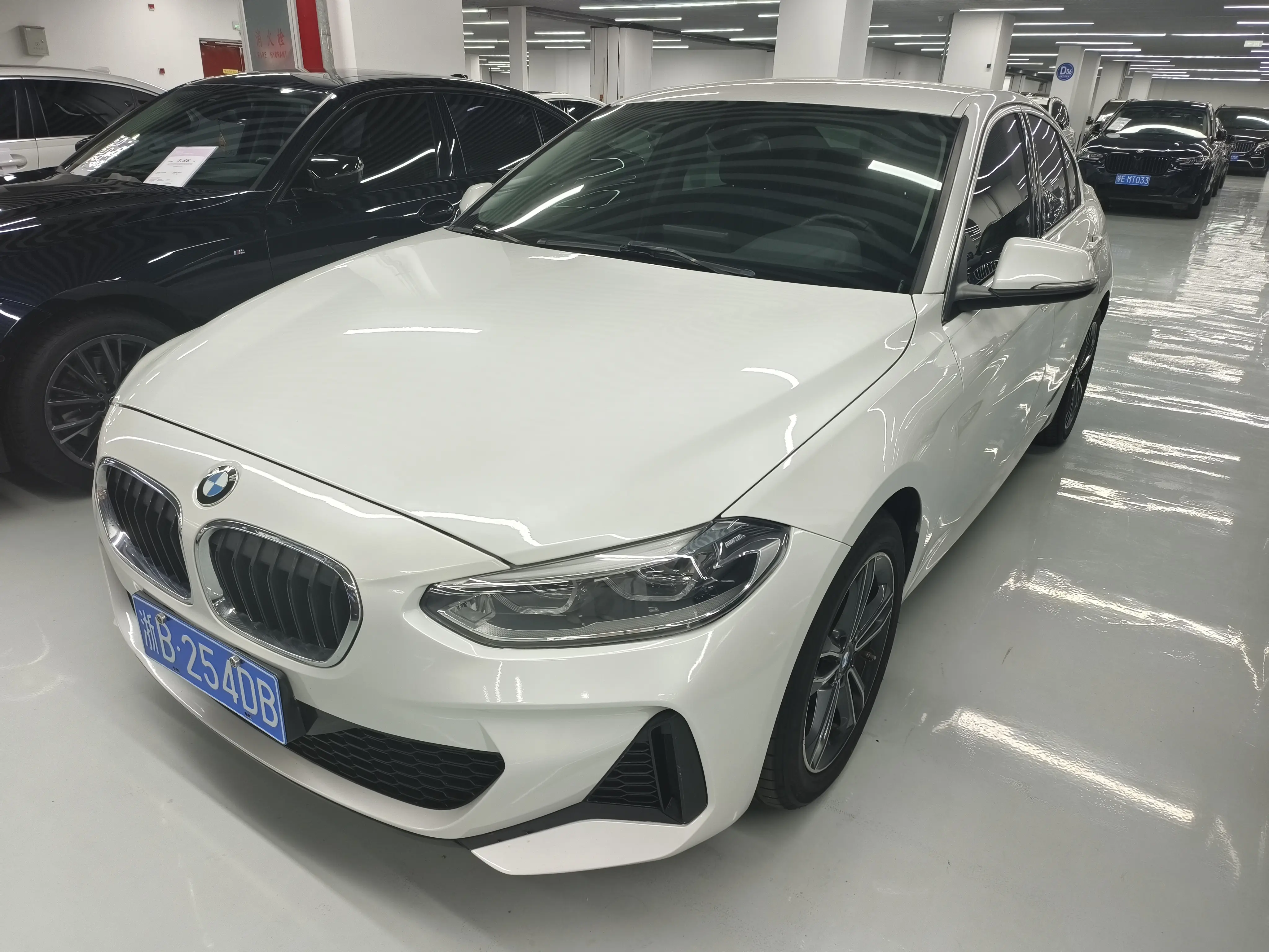 BMW 1 Series  из Китая
