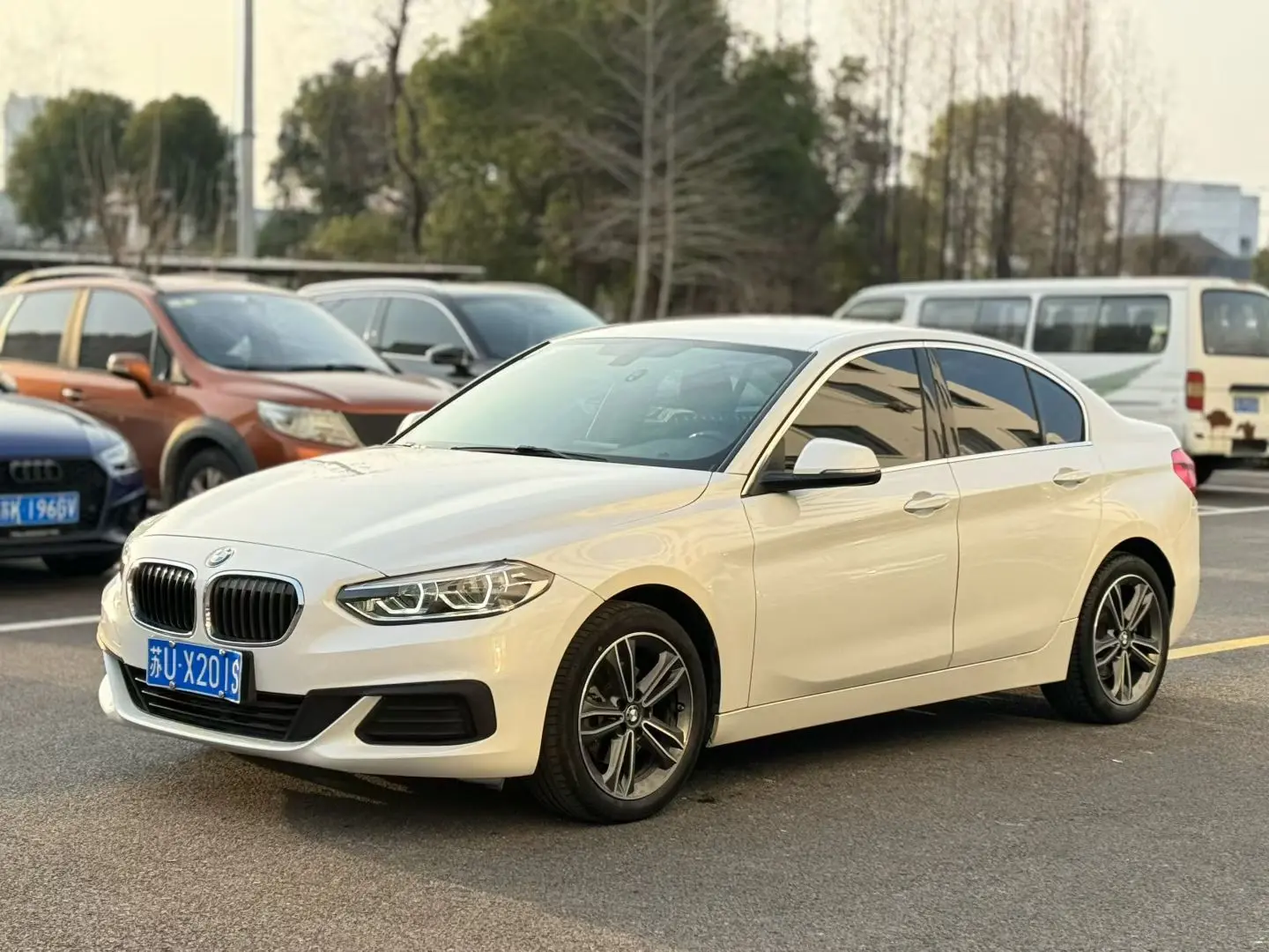 BMW 1 Series  из Китая