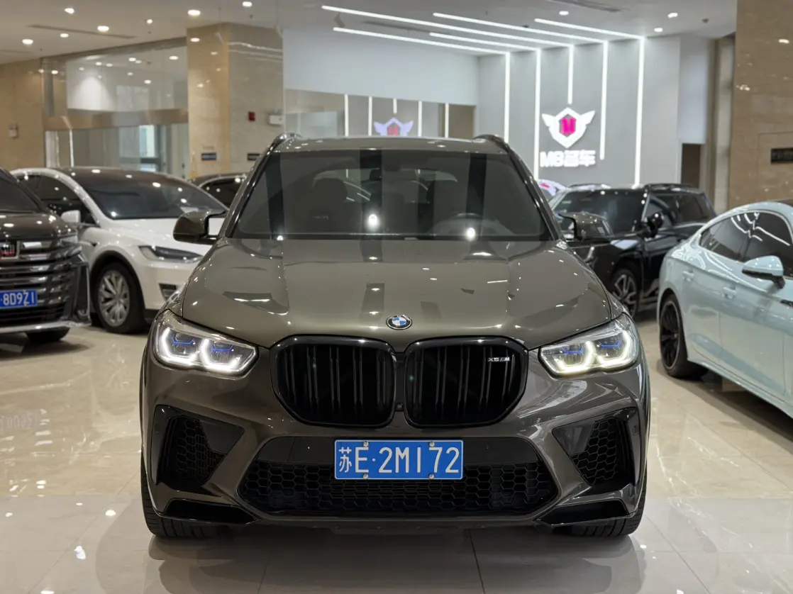BMW X5M  из Китая
