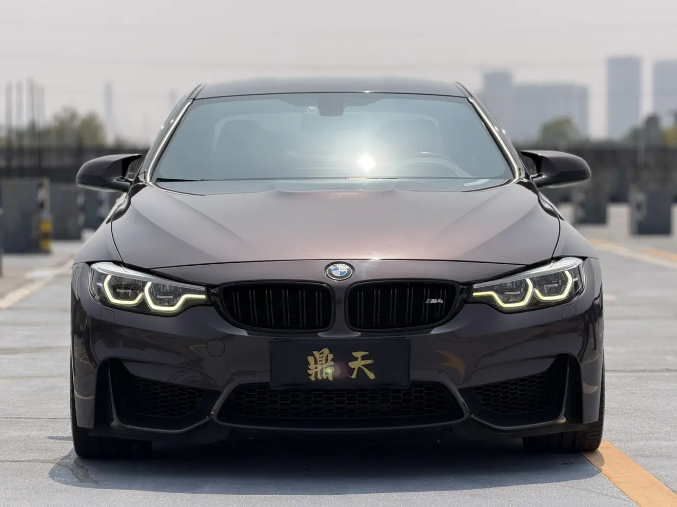 BMW M4  из Китая
