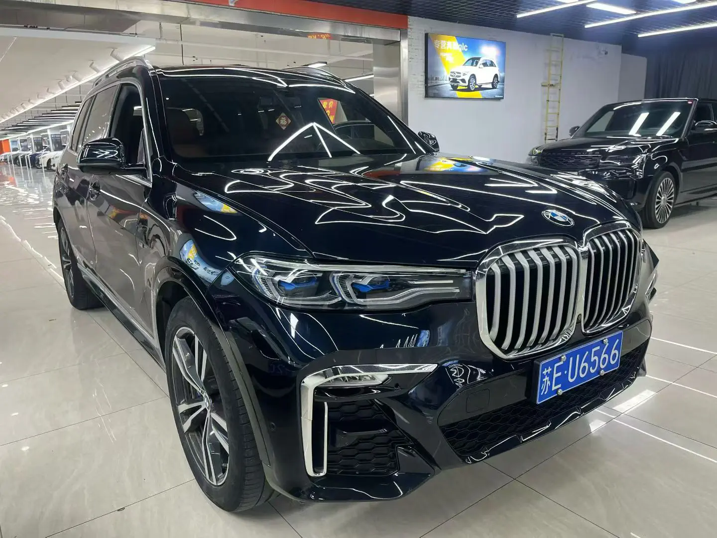 BMW X7  из Китая