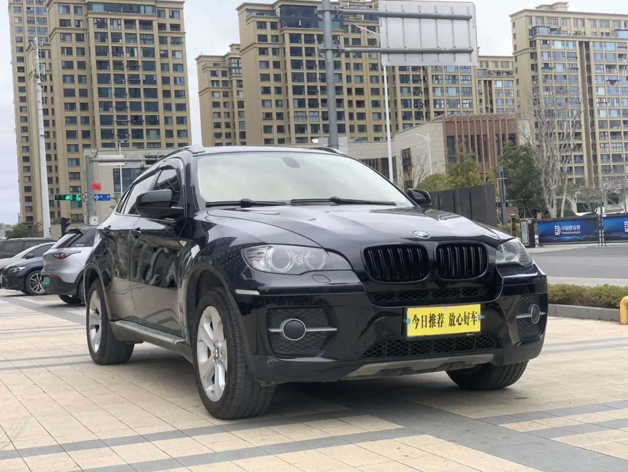 BMW X6  из Китая