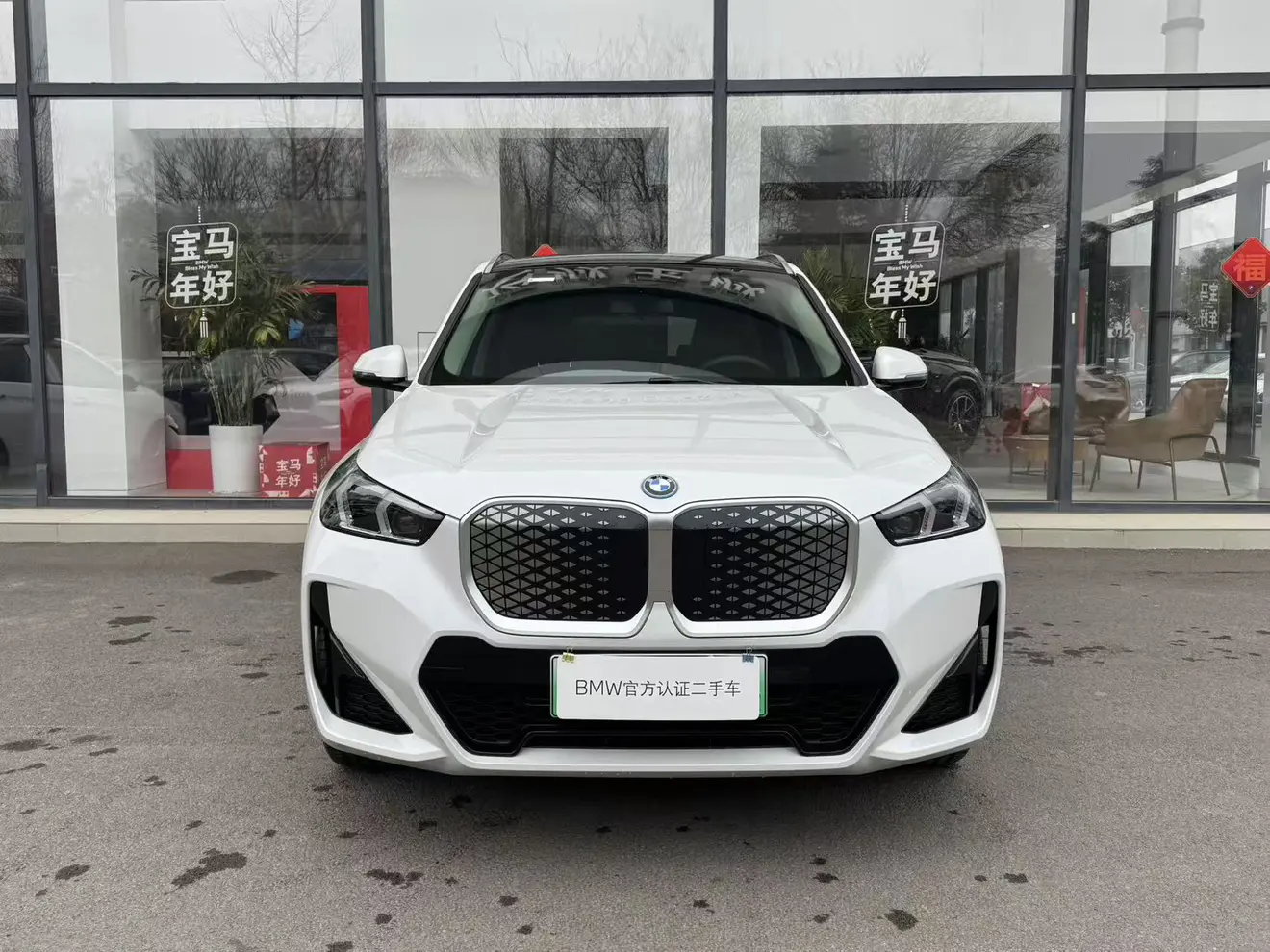 BMW iX1  из Китая