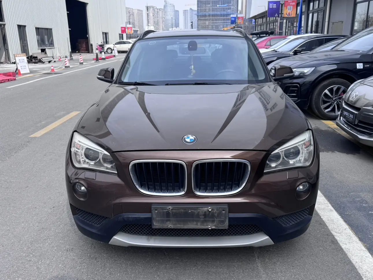 BMW X1  из Китая