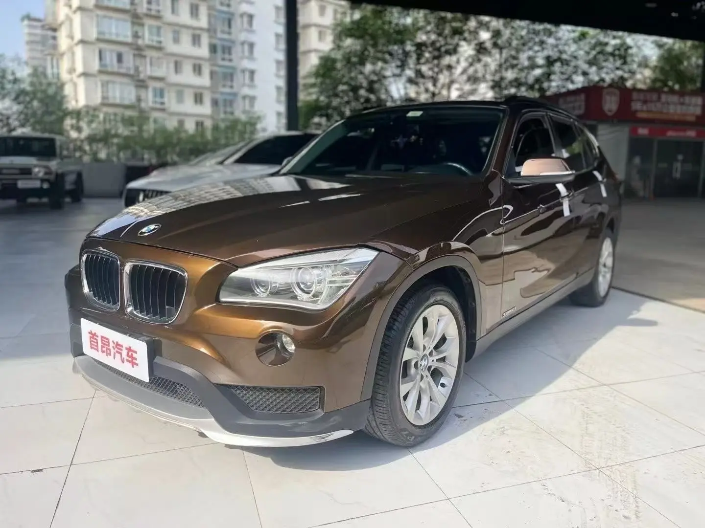 BMW X1  из Китая