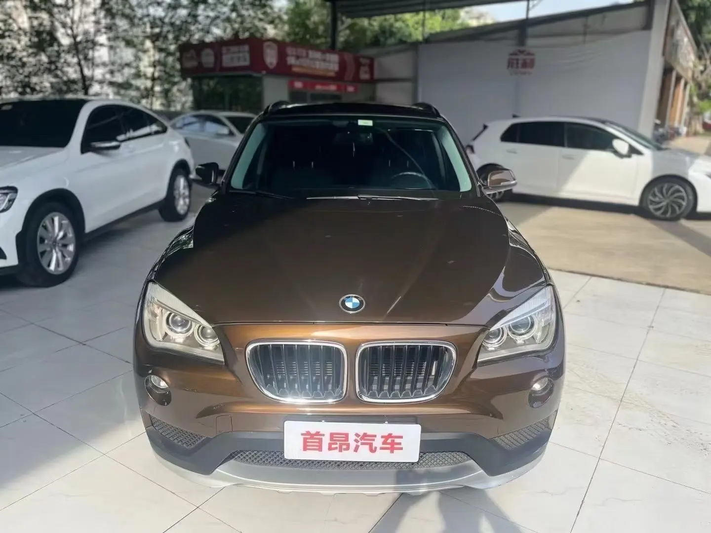 BMW X1  из Китая