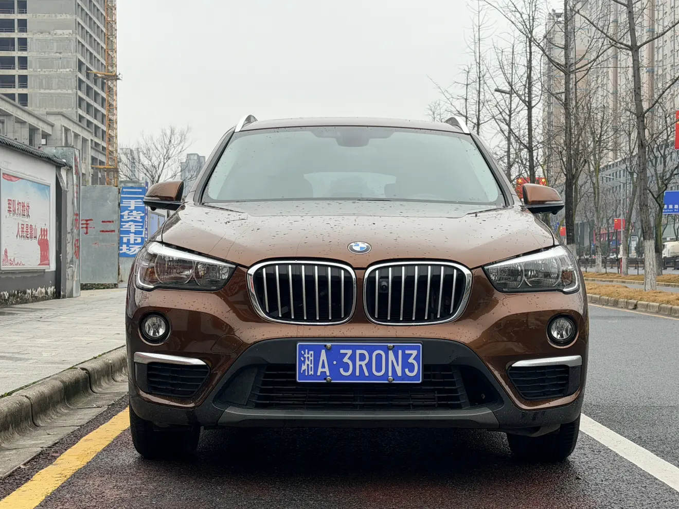 BMW X1  из Китая