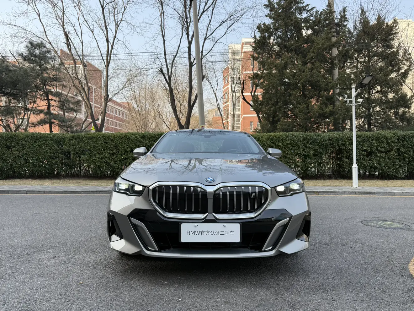 BMW i5  из Китая