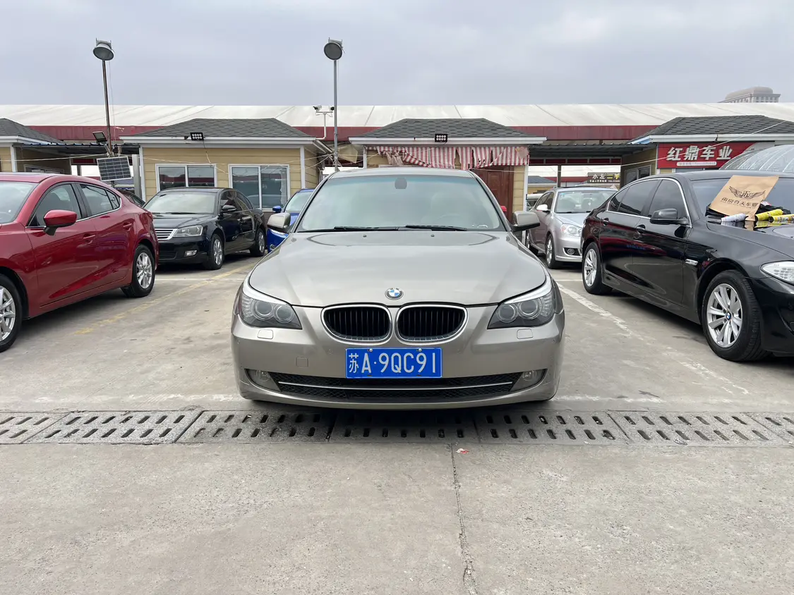 BMW 5 Series  из Китая