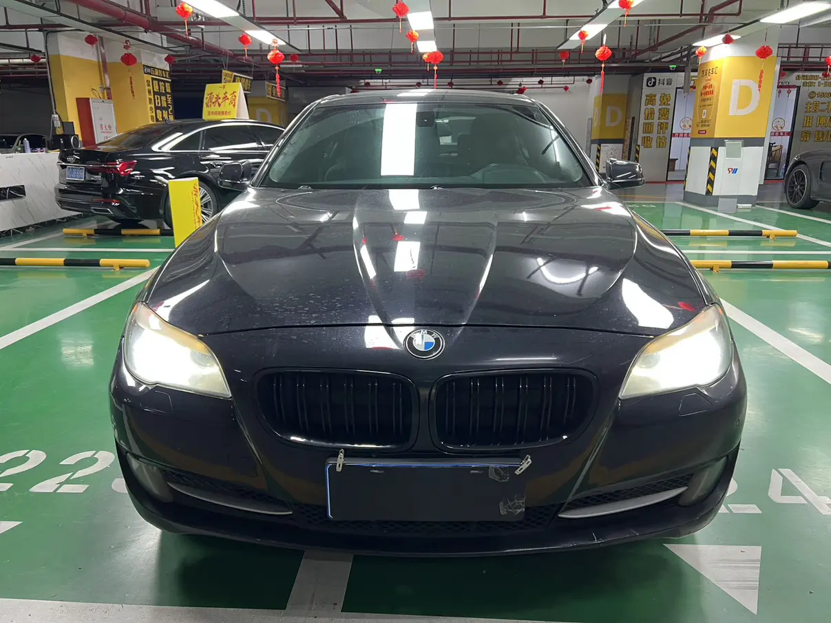 BMW 5 Series  из Китая