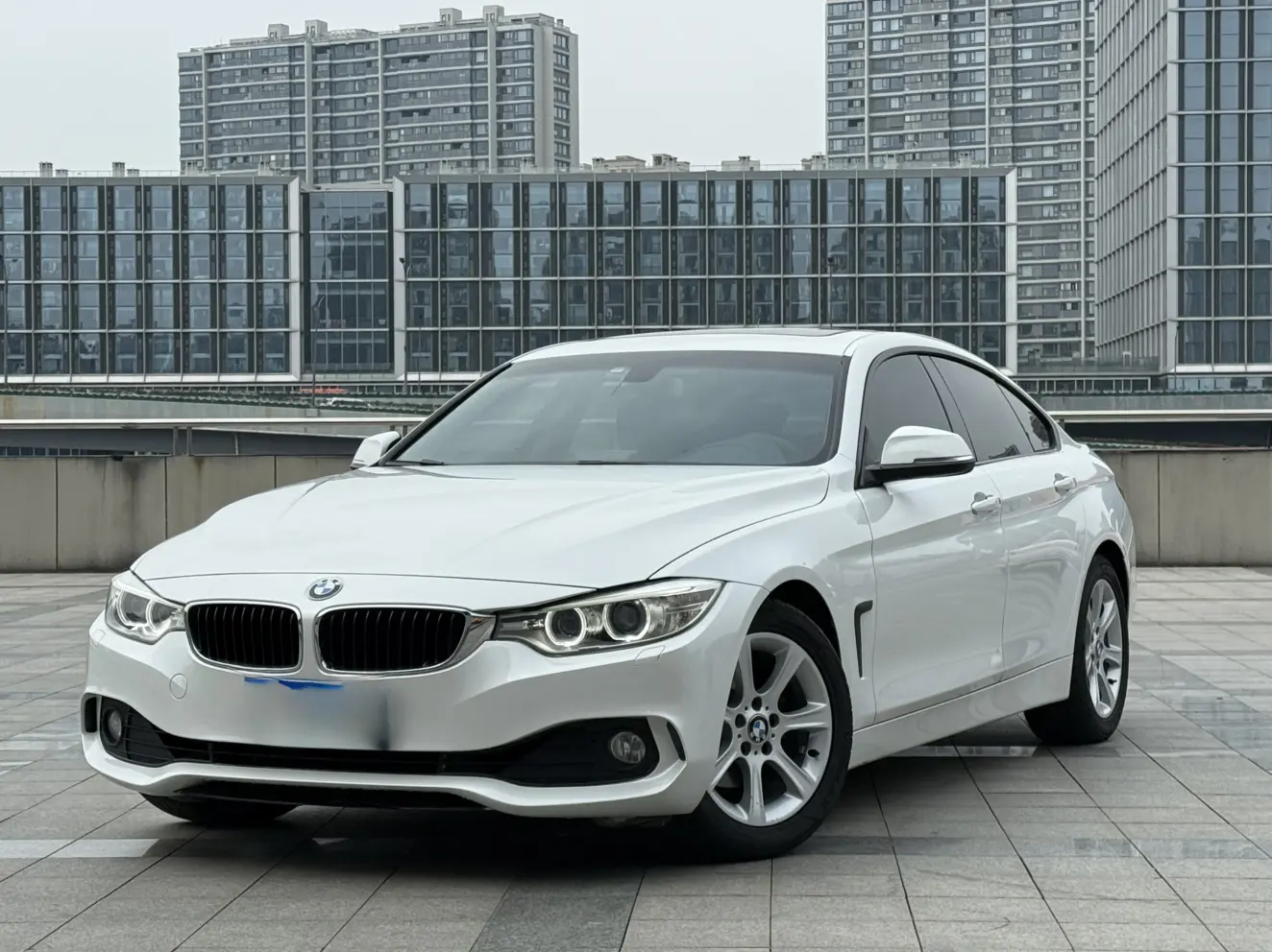 BMW 4 Series  из Китая