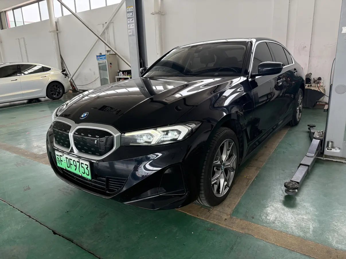 BMW i3  из Китая