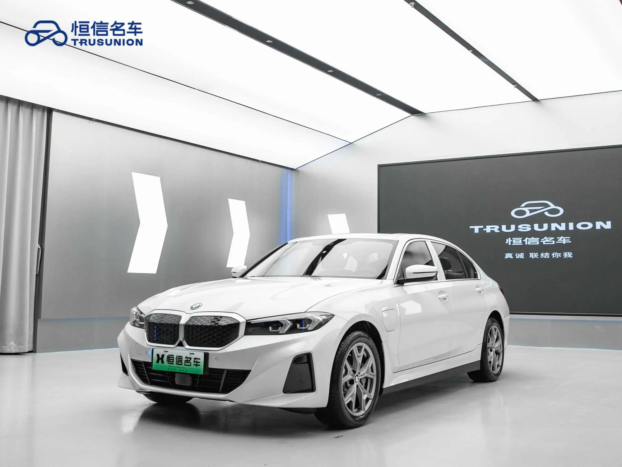 BMW i3  из Китая