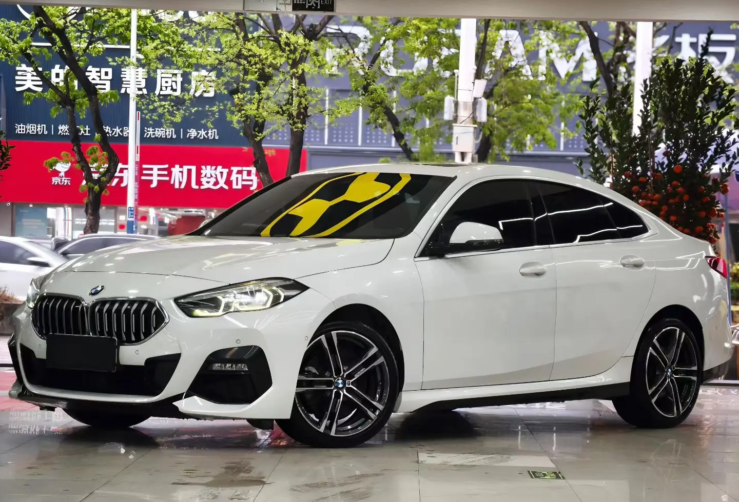 BMW 2 Series  из Китая