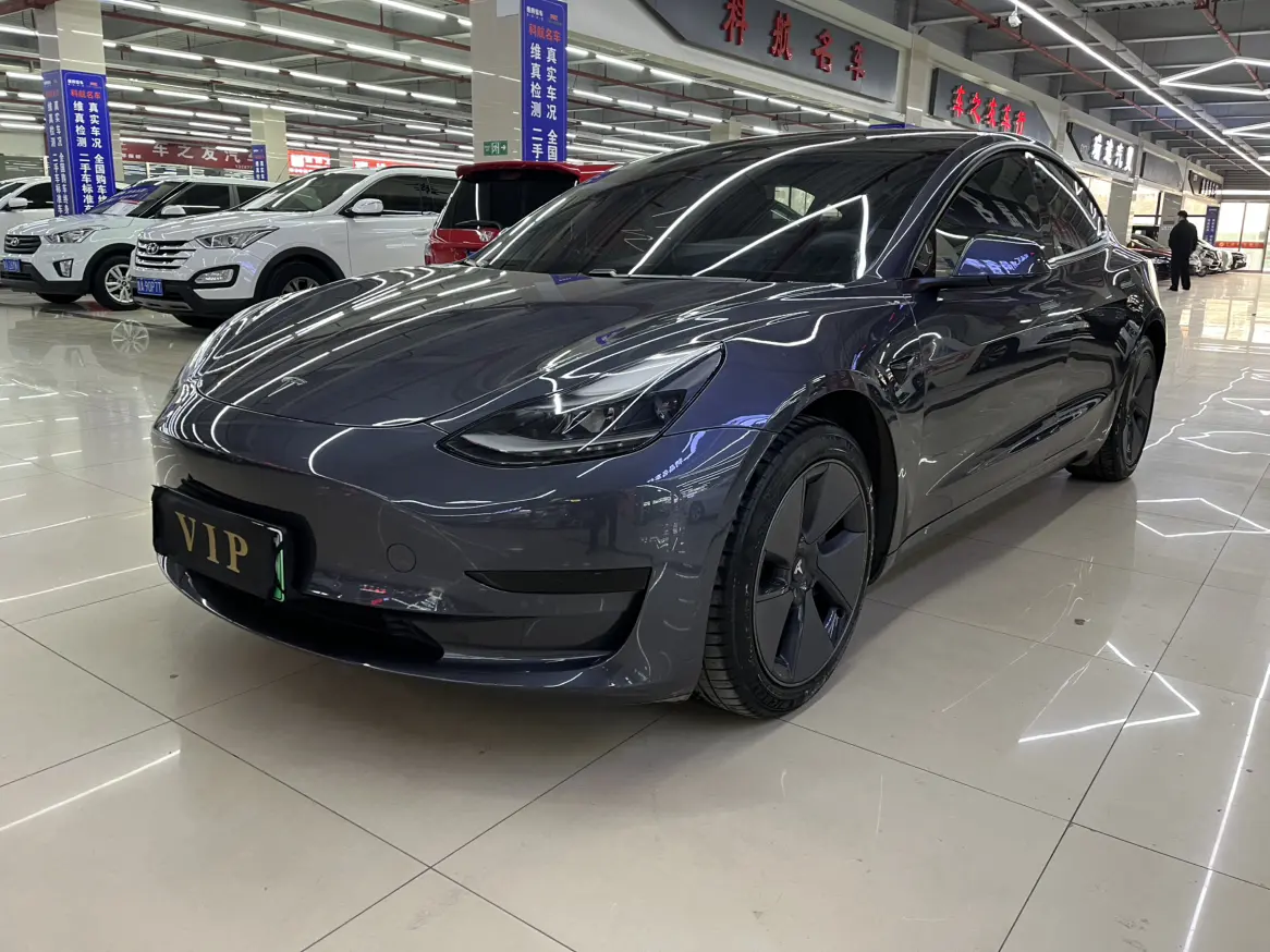 Tesla Model 3  из Китая