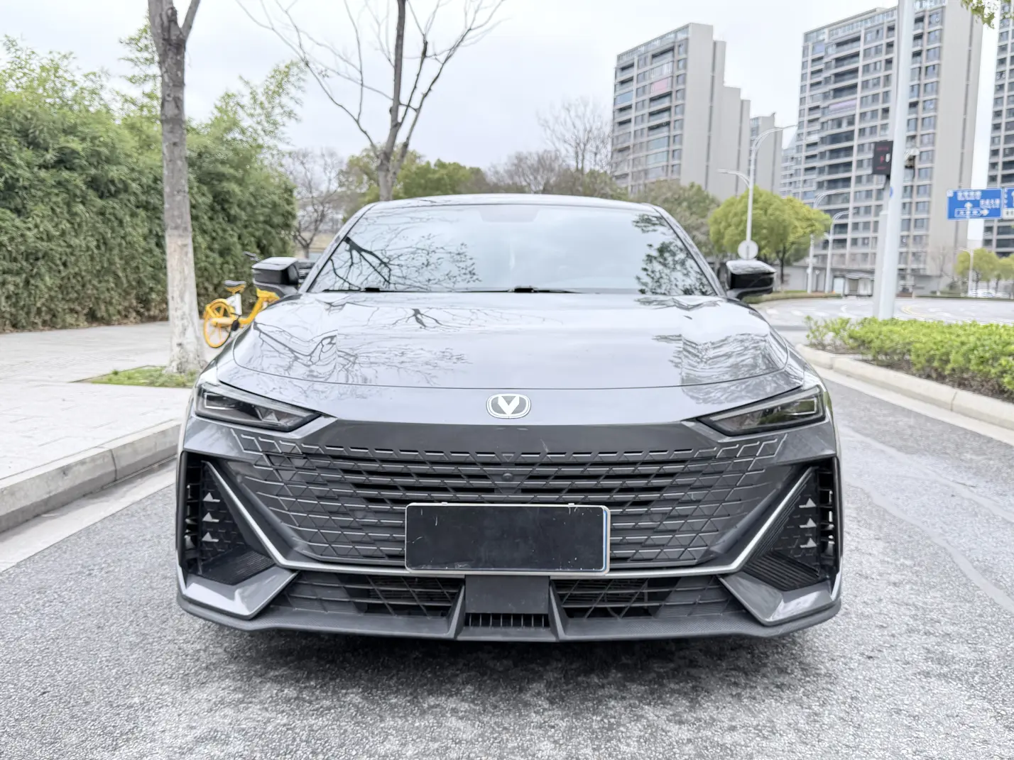 Changan UNI-V  из Китая