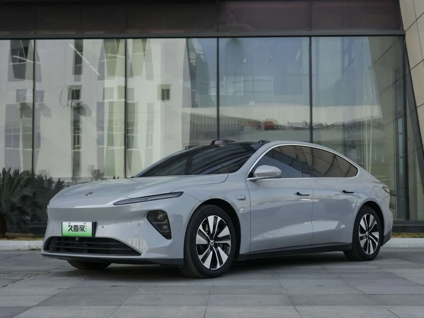 NIO ET7  из Китая