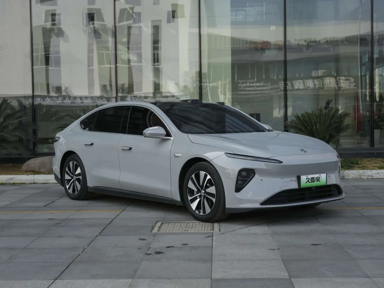 NIO ET7  из Китая