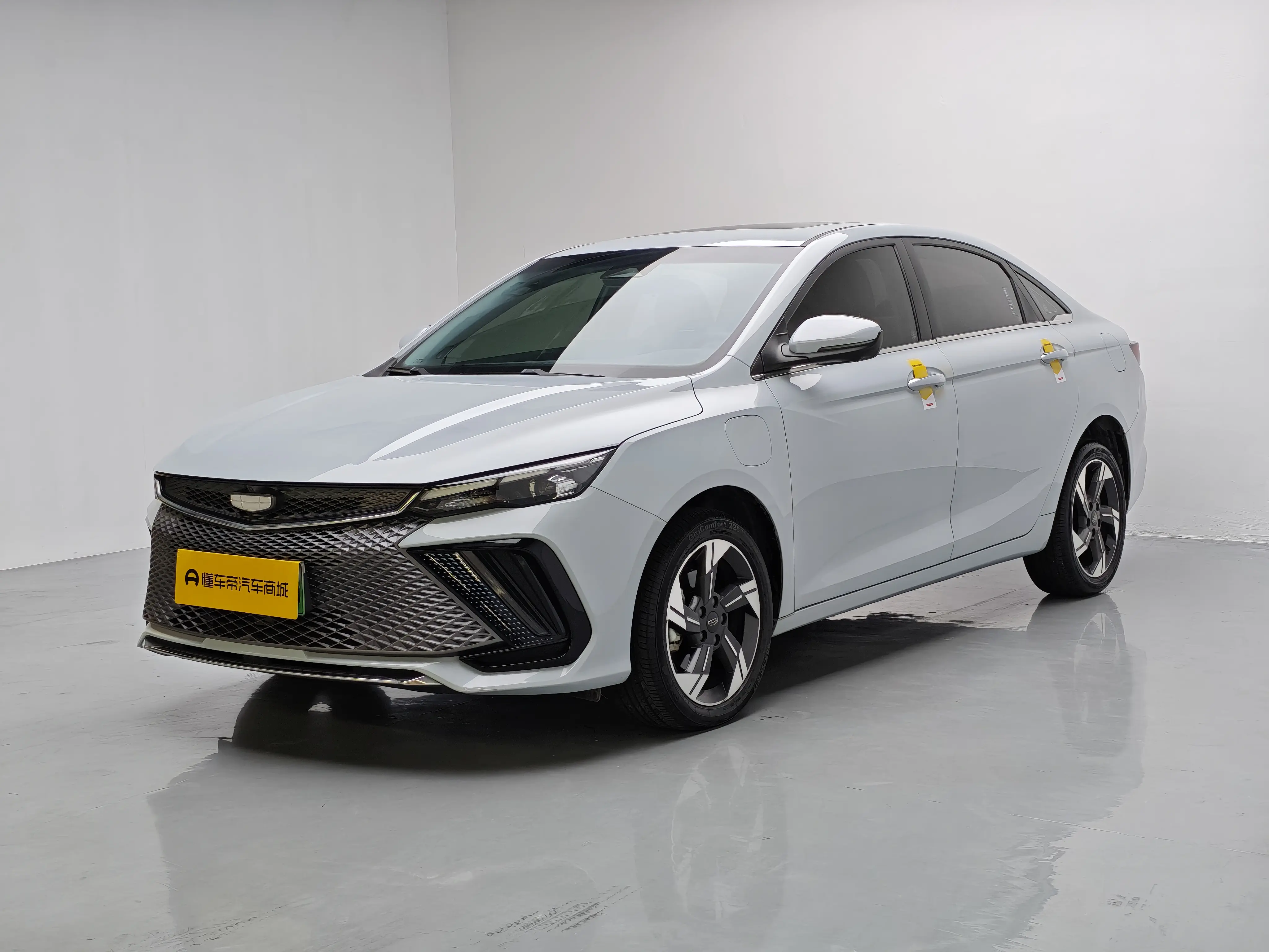 Geely Emgrand L HiP  из Китая