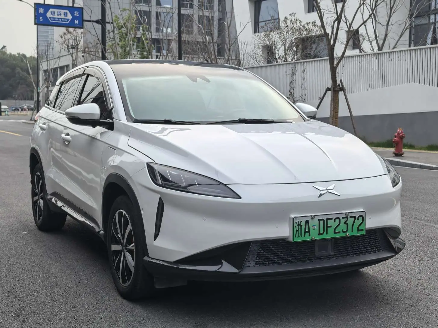 Xpeng G3  из Китая