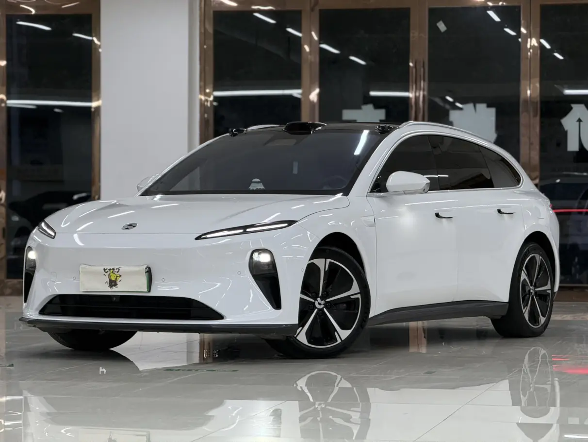 NIO ET5T  из Китая