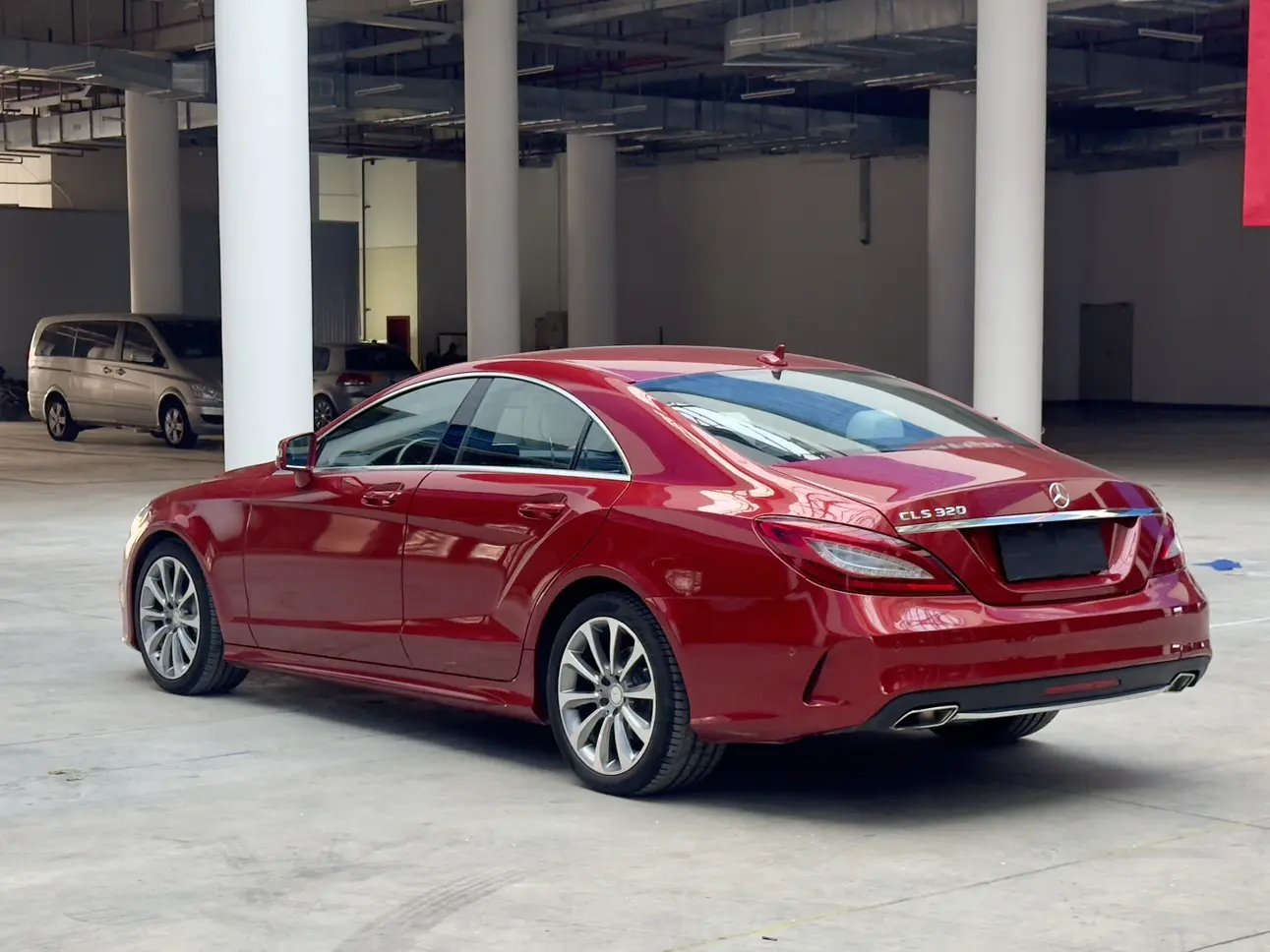 Mercedes-Benz Mercedes Benz CLS  из Китая