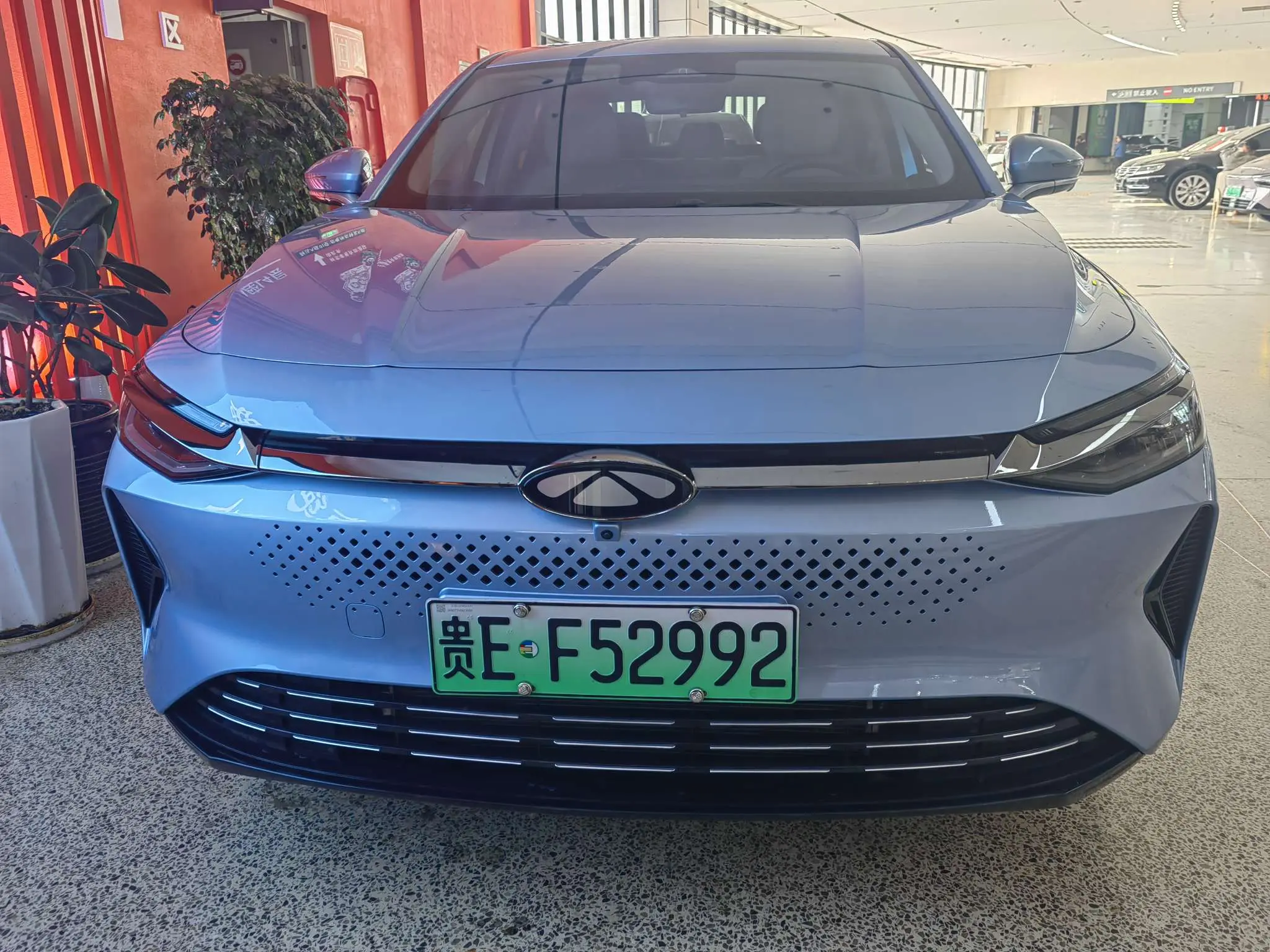 Chery Fengyun A8  из Китая