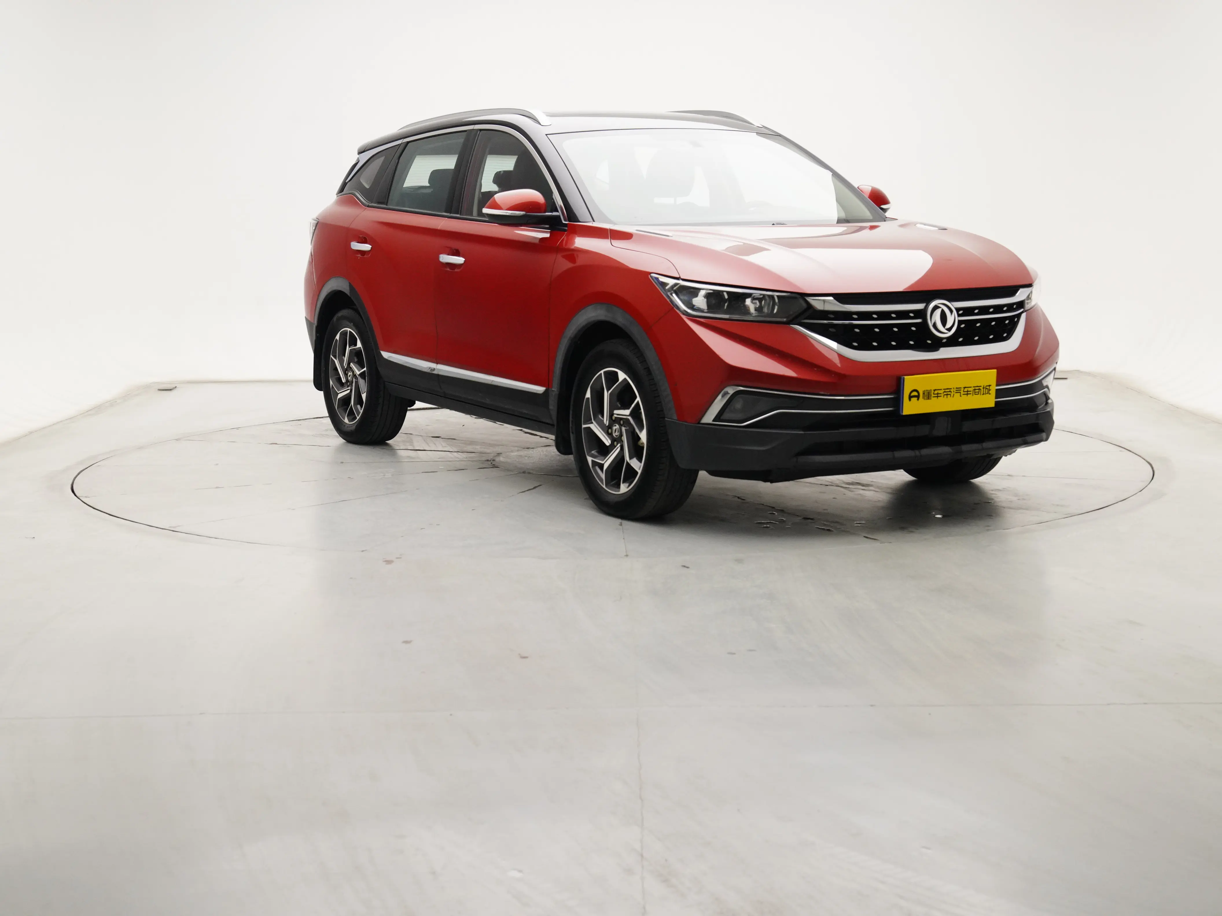 Dongfeng Fengshen AX7  из Китая