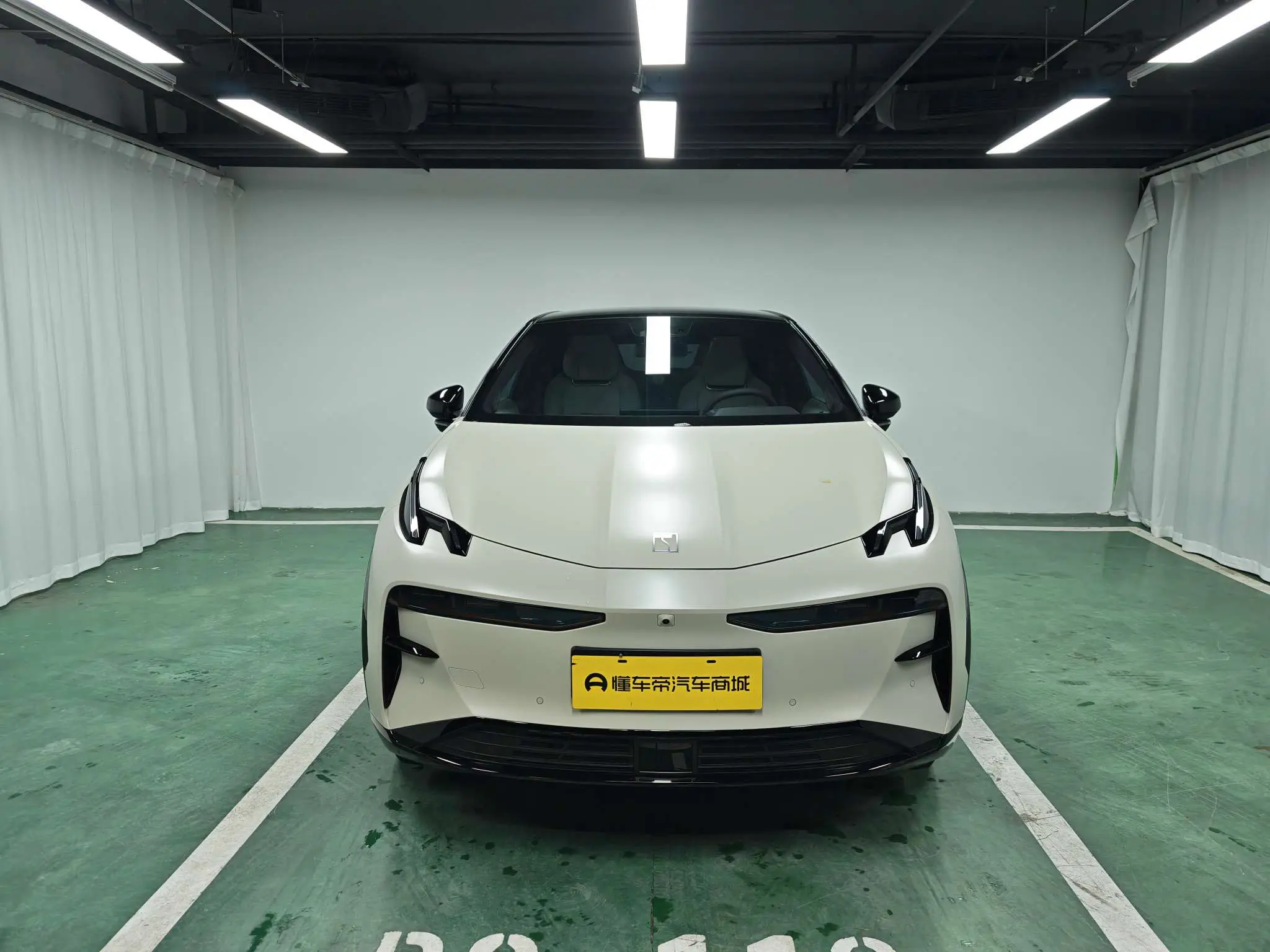 ZEEKR X  из Китая